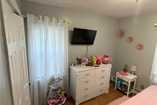 876 Douglas Ave, Providence, RI 02908 - Photo 8