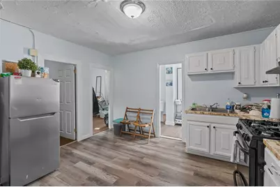 336 Atwells Avenue, Providence, RI 02903 - Photo 36