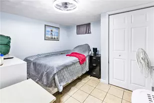 123 Bagley St, Central Falls, RI 02863 - Photo 26