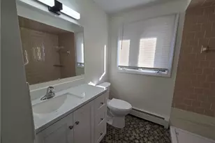 96 Edgeworth Ave, Providence, RI 02904 - Photo 14