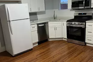 30 Hawthrone St, Providence, RI 02907 - Photo 10