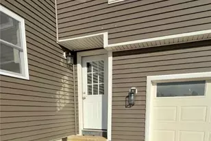 28 Kitchener St, Tiverton, RI 02878 - Photo 22