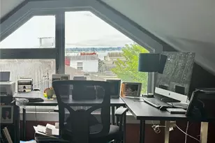 26 S Baptist St, Newport, RI 02840 - Photo 12