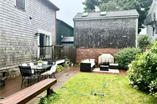 26 S Baptist St, Newport, RI 02840 - Photo 6