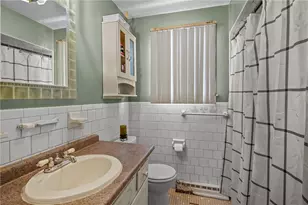 15 Job St, Providence, RI 02904 - Photo 18