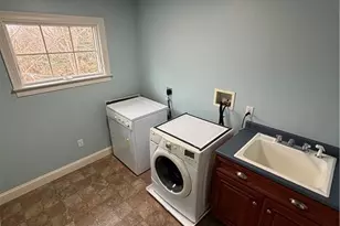 44 Mast St, Jamestown, RI 02835 - Photo 30