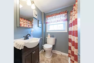 80 Oakland Avenue, Pawtucket, RI 02861 - Photo 14