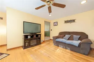 80 Oakland Ave, Pawtucket, RI 02861 - Photo 10