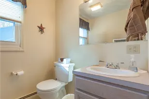 88 Greene St, East Greenwich, RI 02818 - Photo 14