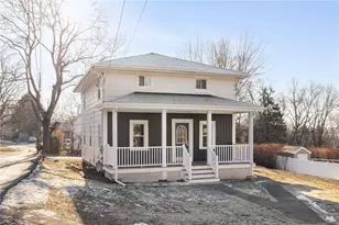 94 Kay St, Cumberland, RI 02864 - Photo 2