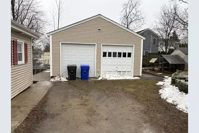 40 Bassett Street, West Warwick, RI 02893 - Photo 4