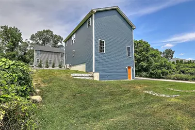 29 Graves Avenue, North Smithfield, RI 02896 - Photo 4