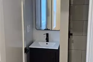 137 Stanwood St, Providence, RI 02907 - Photo 10