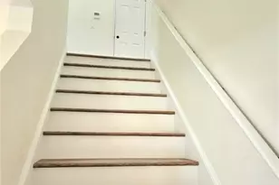 129 1st Ave, Cranston, RI 02910 - Photo 14