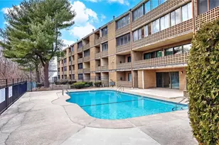 175 Hoffman Ave, Cranston, RI 02920 - Photo 38