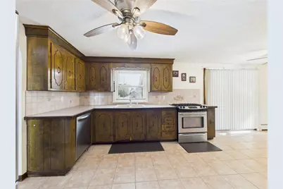 28 Walter Avenue, North Providence, RI 02911 - Photo 14