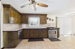 28 Walter Ave, North Providence, RI 02911 - Photo 14