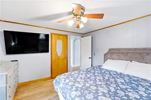 37 Columbus Ave, North Providence, RI 02911 - Photo 24