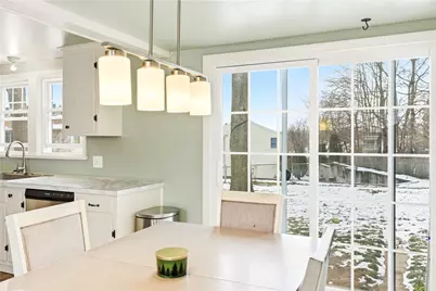 37 Columbus Avenue, North Providence, RI 02911 - Photo 14