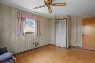 142 Stoneham Dr, Woonsocket, RI 02895 - Photo 22