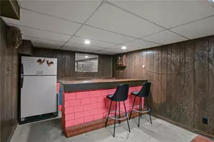 142 Stoneham Dr, Woonsocket, RI 02895 - Photo 26