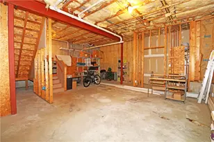 359 Main Rd, Tiverton, RI 02878 - Photo 38