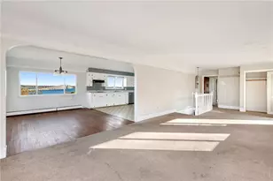 227 Fleetwood Dr, North Kingstown, RI 02874 - Photo 10