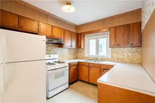 15 Taft Ave, Providence, RI 02906 - Photo 8