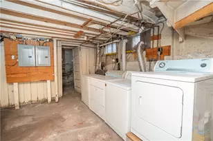 15 Taft Ave, Providence, RI 02906 - Photo 24