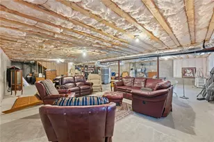 182 Allegra Ln, North Kingstown, RI 02852 - Photo 32