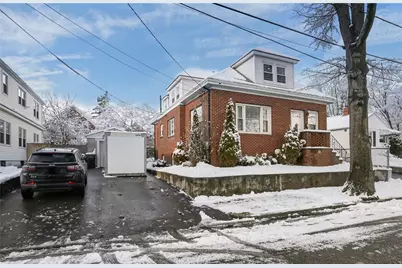 82 Lucille Street, Providence, RI 02908 - Photo 4