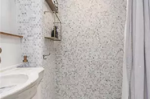 36 Kay St, Newport, RI 02840 - Photo 16