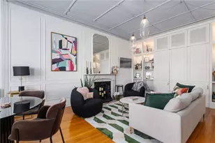 36 Kay St, Newport, RI 02840 - Photo 1