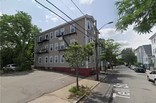 56 Tell St, Providence, RI 02909 - Photo 12