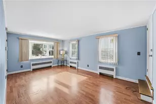 5 Bradley St, Providence, RI 02908 - Photo 12