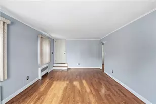 5 Bradley St, Providence, RI 02908 - Photo 16