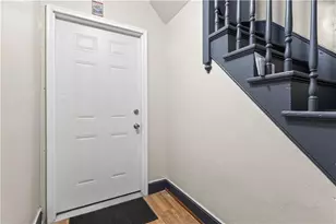 143 Houston St, Providence, RI 02905 - Photo 34