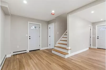 72 Stowe Avenue, East Providence, RI 02915 - Photo 20