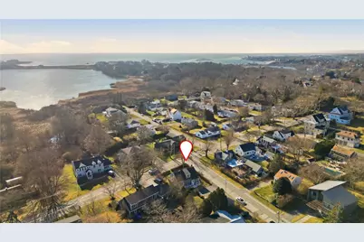 128 Ruggles Avenue, Newport, RI 02840 - Photo 6