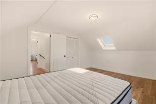 128 Ruggles Ave, Newport, RI 02840 - Photo 24