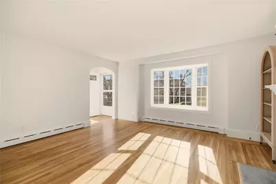 128 Ruggles Avenue, Newport, RI 02840 - Photo 18