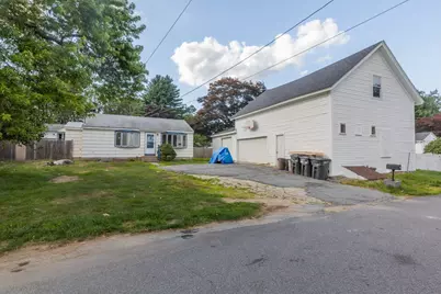 7 Belvedere Street, Johnston, RI 02919 - Photo 4