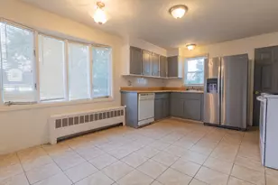 7 Belvedere St, Johnston, RI 02919 - Photo 6