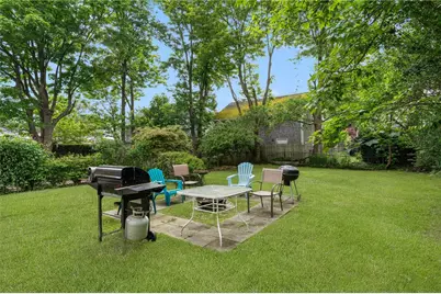 53 Warner Street, Newport, RI 02840 - Photo 28