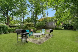 53 Warner St, Newport, RI 02840 - Photo 28