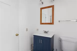 53 Warner St, Newport, RI 02840 - Photo 24