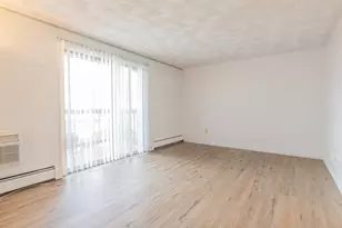 10 Josephine St, North Providence, RI 02904 - Photo 2