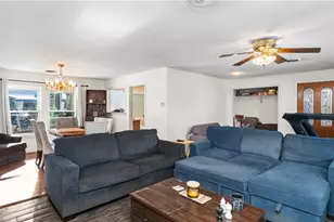 71 Bent Rd, East Providence, RI 02916 - Photo 10