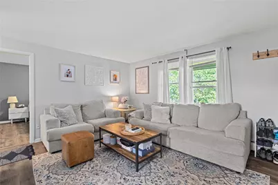 70 Carroll Avenue #303, Newport, RI 02840 - Photo 4