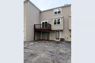 351 New London Avenue #304, Warwick, RI 02889 - Photo 2